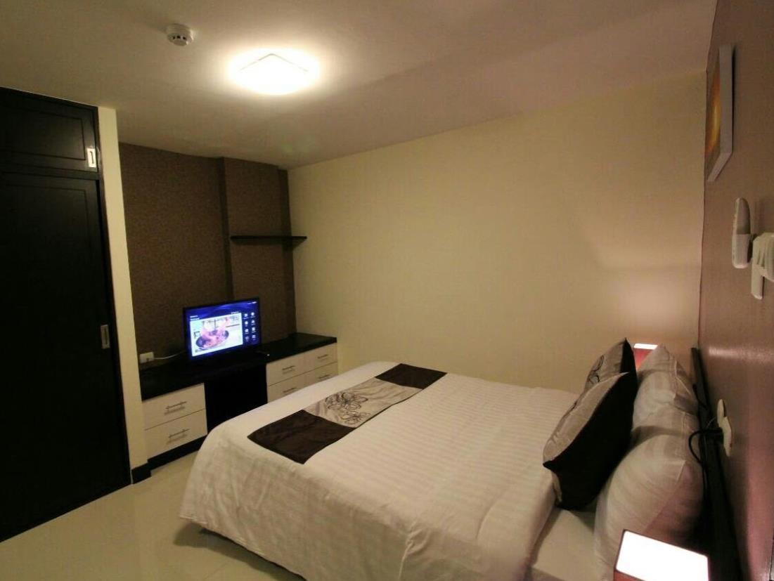 Leelawadee Modern Resort Huaykwang - ลีลาวดี ห้วยขวาง Bangkok Dış mekan fotoğraf