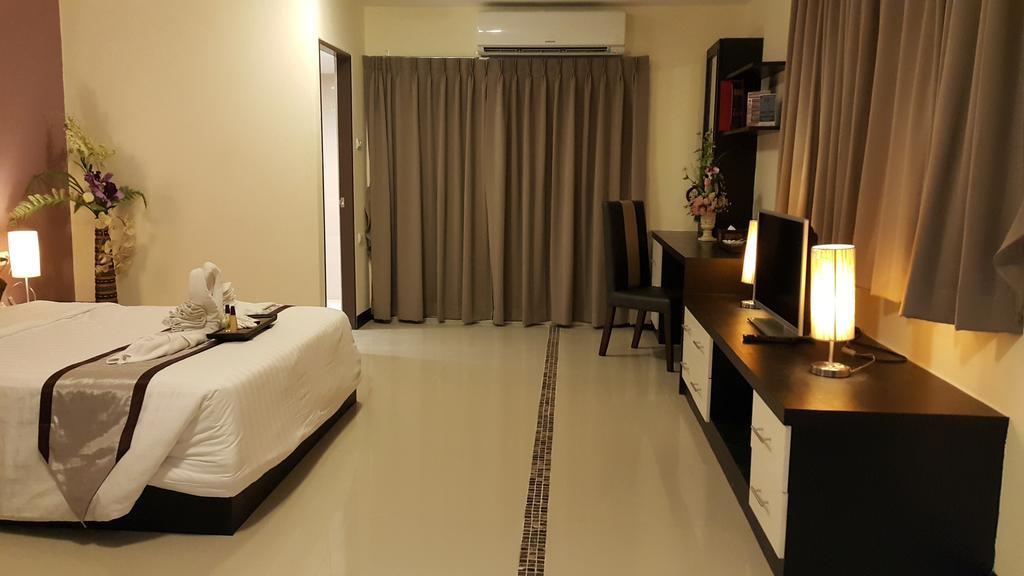Leelawadee Modern Resort Huaykwang - ลีลาวดี ห้วยขวาง Bangkok Dış mekan fotoğraf